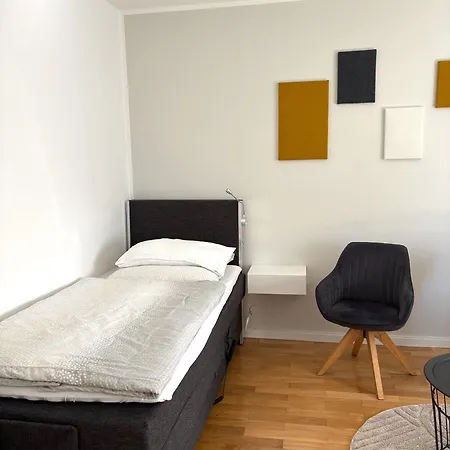 Apartment Kickens *